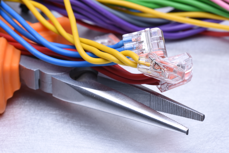 dreamstime_s_68123571 Pliers and wires